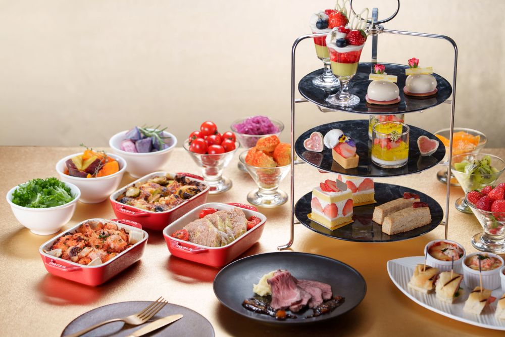 土日祝日の「シャイニー ストロベリー アフタヌーンティー（Shiny Strawberry Afternoon Tea）」イメージ