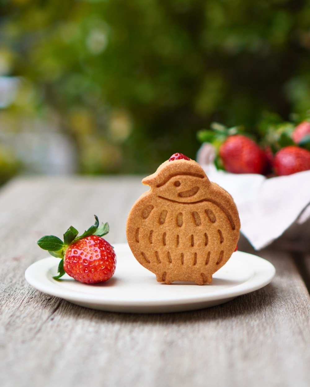 「完熟いちごのフレッシュバターサンド」テイクアウト・420円、イートイン・428円