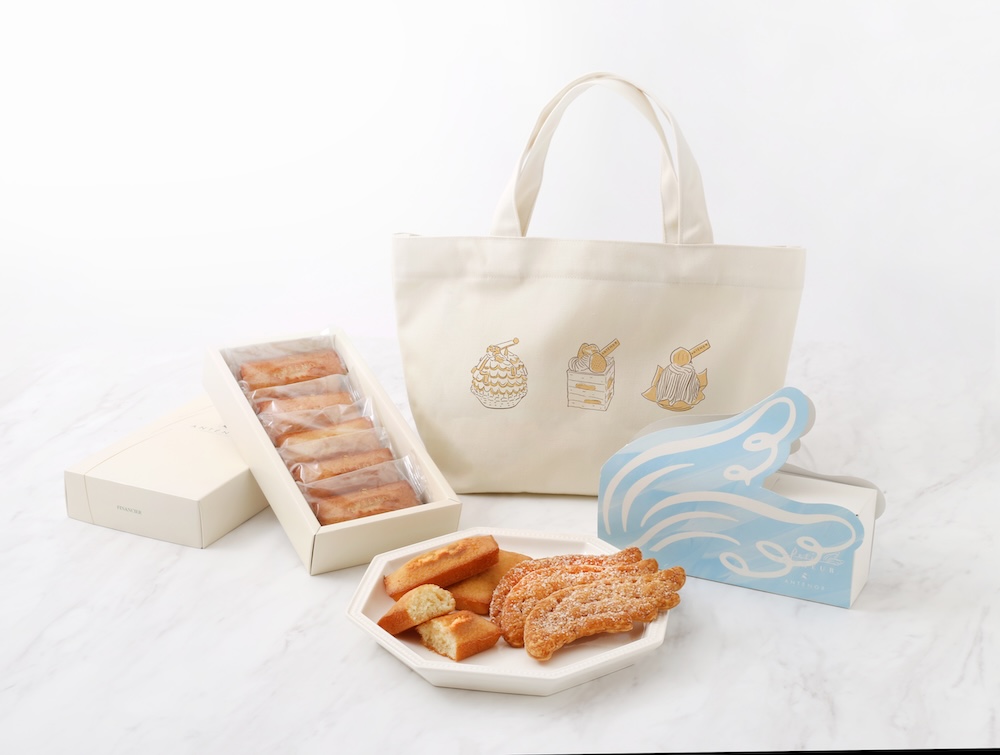 オープン記念の限定300セット「焼き菓子トートバッグ」税込み1,998円
