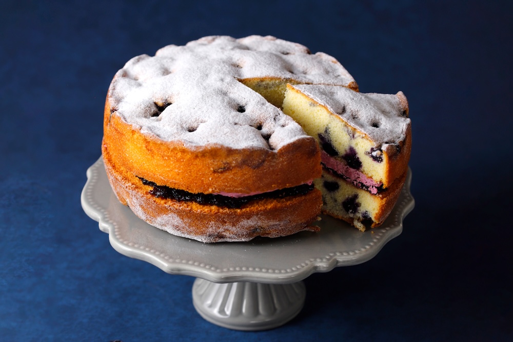 「ブルーベリー・ヴィクトリアセット　ロイヤルミルクティ付」イメージ