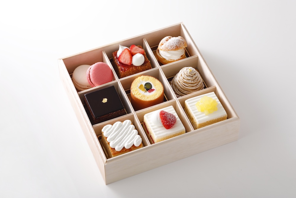 「スイーツBOX」8,100円