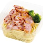 MANATO監修「ウインナーのおつまみペペロンチーノ」税込み280円