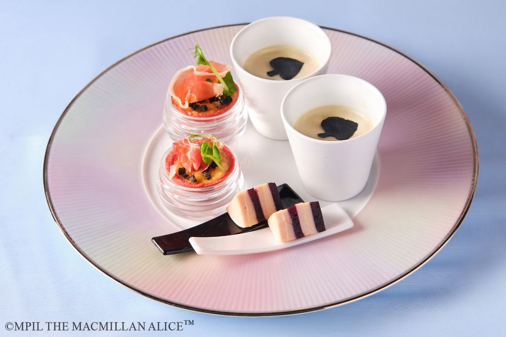 「アリスのストロベリーアフタヌーンティー」イメージ