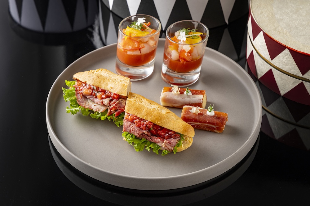 アフタヌーンティー「Strawberry Collection - The Secret Party」イメージ