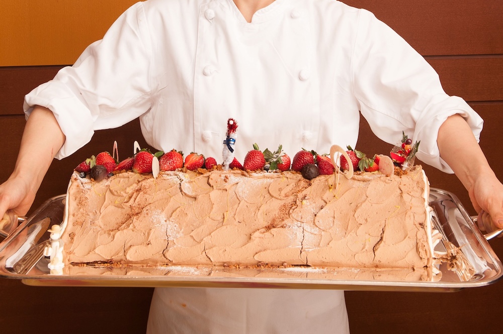 ホテル特製「ジャンボブッシュドノエル」イメージ