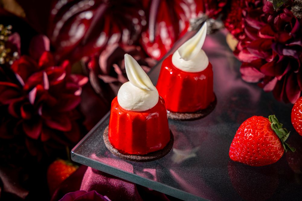 「ストロベリー・リュクス アフタヌーンティー」イメージ