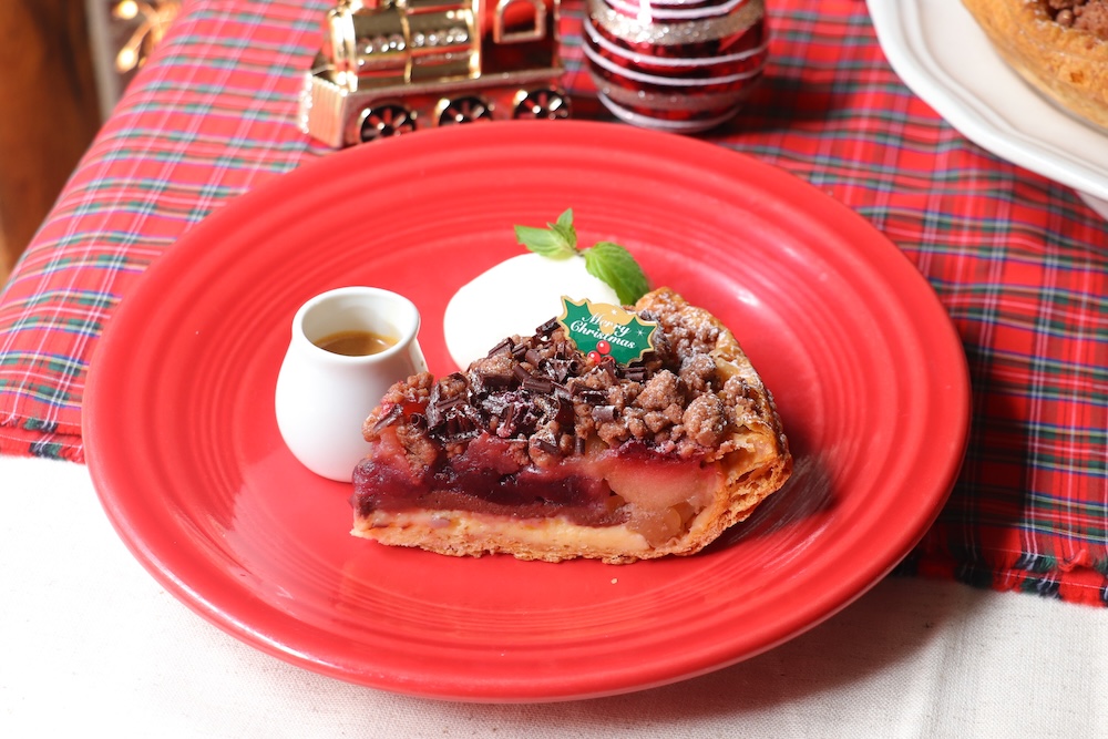 「チョコレートとチェリーのクリスマスアップルパイ」イメージ