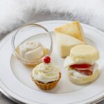 「ホワイトアフタヌーンティーセット」イメージ