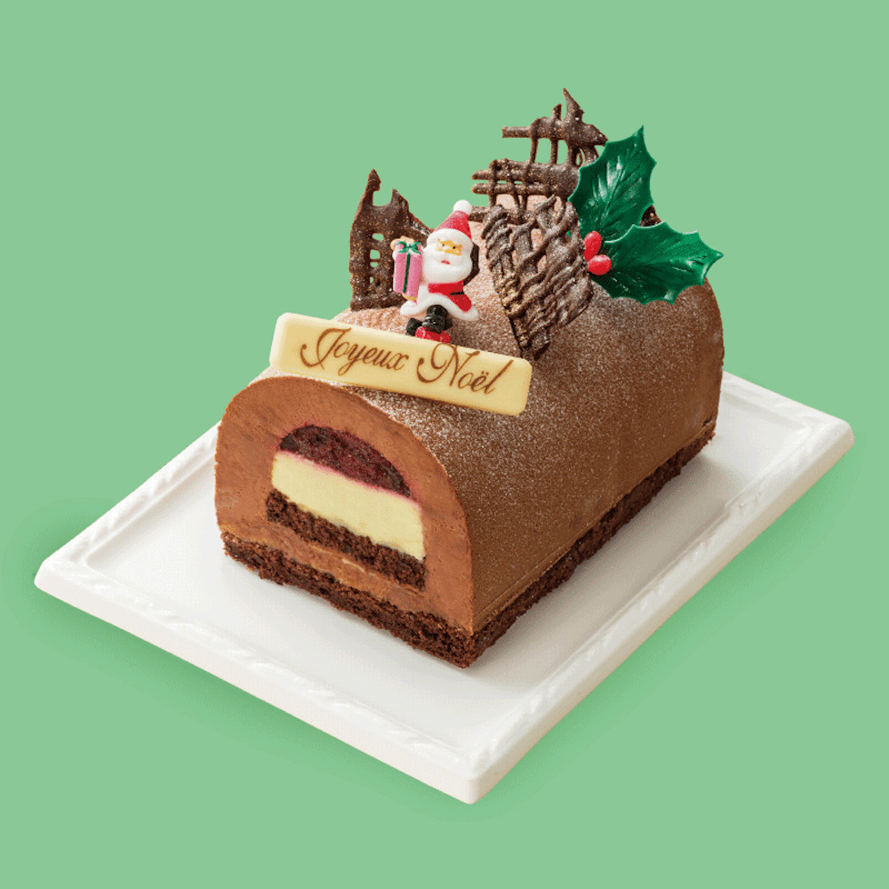 「パティスリー・ドゥ・シェフ・フジウ」の「フジウ」税込み4,801円