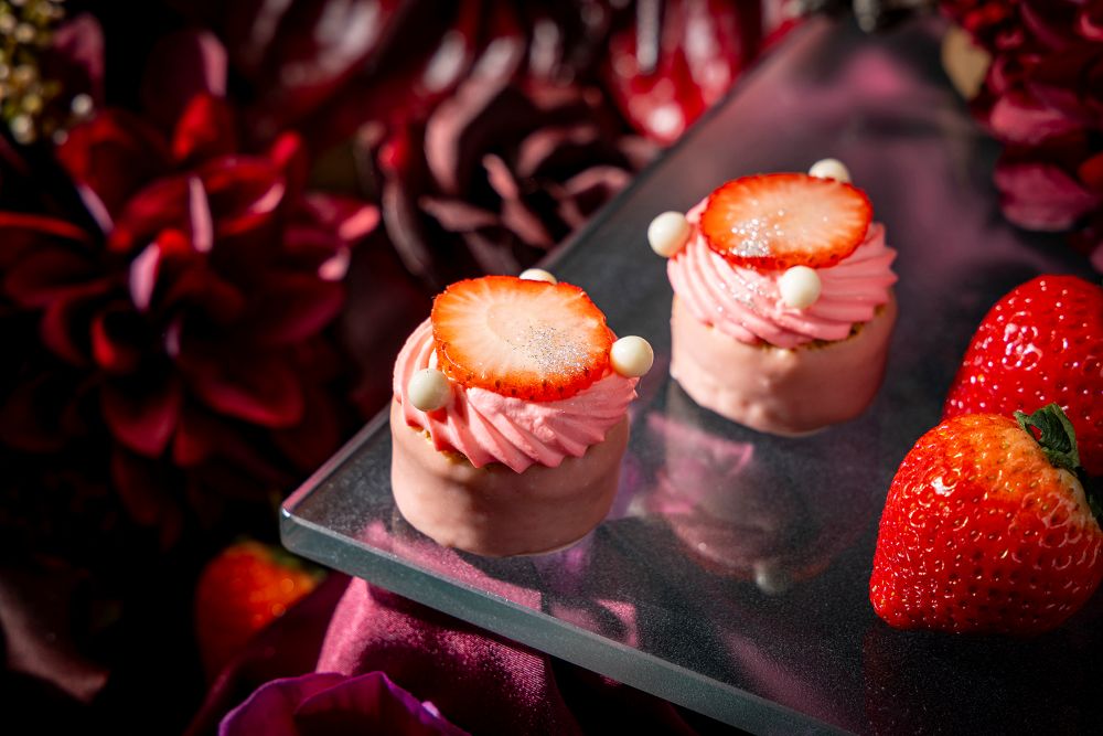 「ストロベリー・リュクス アフタヌーンティー」イメージ