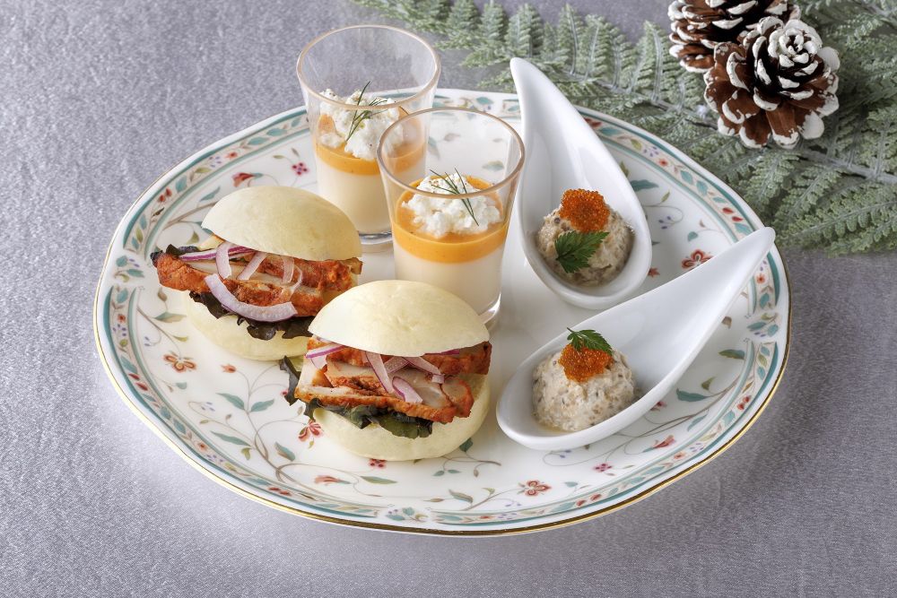 「スノー&スパークル アフタヌーンティーセット」税込み3,500円（サービス料含む）