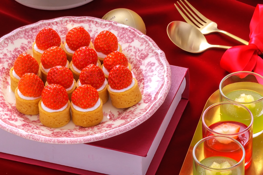 「スーパースイーツビュッフェ2026 ～ホテルでいちご狩り～」イメージ