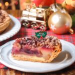 「チョコレートとチェリーのクリスマスアップルパイ」イメージ