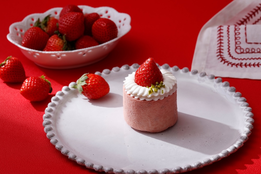 「ムース・フレーズ」イートイン・税込み1,265円(サービス料含む)、テイクアウト・税込み1,080円