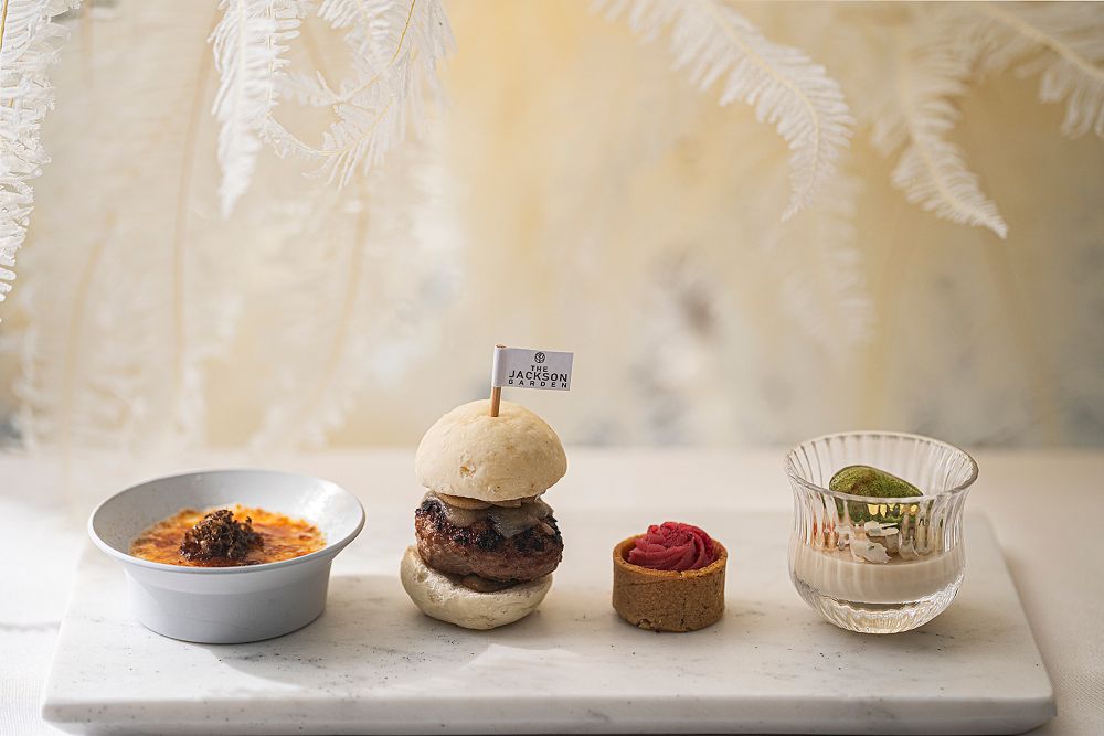 「アフタヌーンティー～コフレ・ド・ノエル（Coffret de Noël）～」イメージ