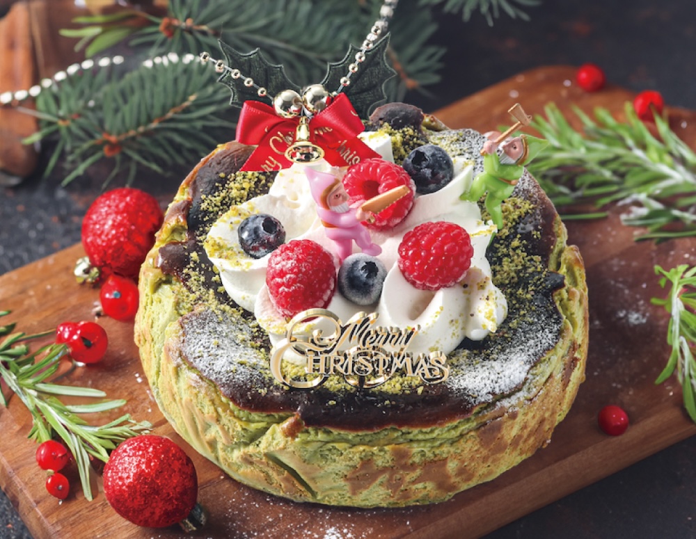 「クリスマスピスタチオバスクチーズケーキ」3,990円（送料含む）
