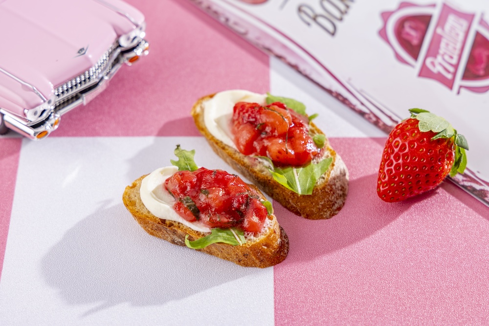 アフタヌーンティー「ストロベリー プティ・ブーランジェリー」イメージ