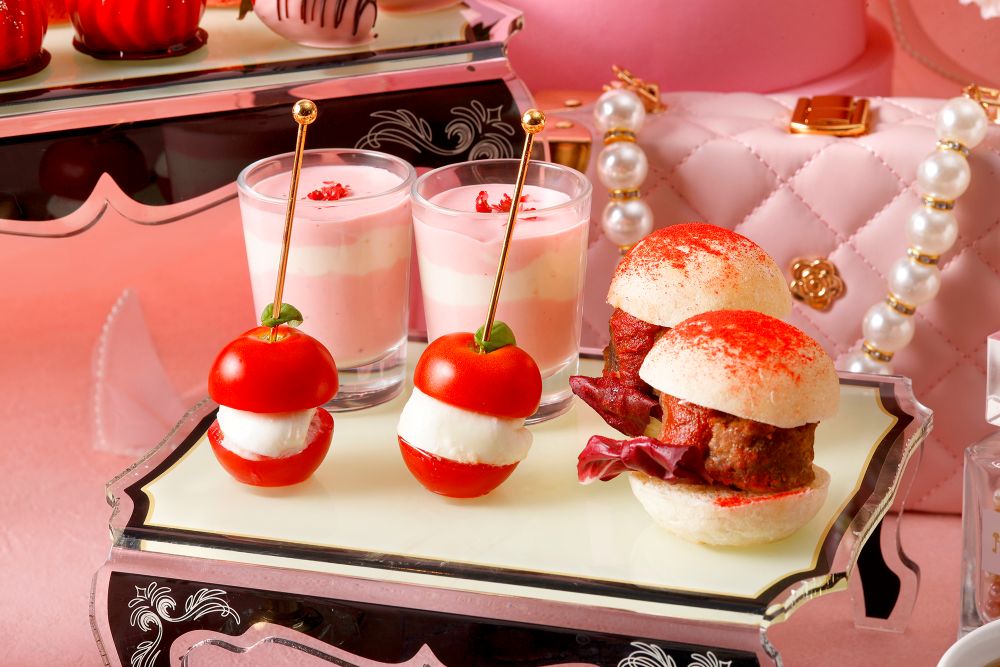 「ストロベリーブルーム アフタヌーンティー」イメージ