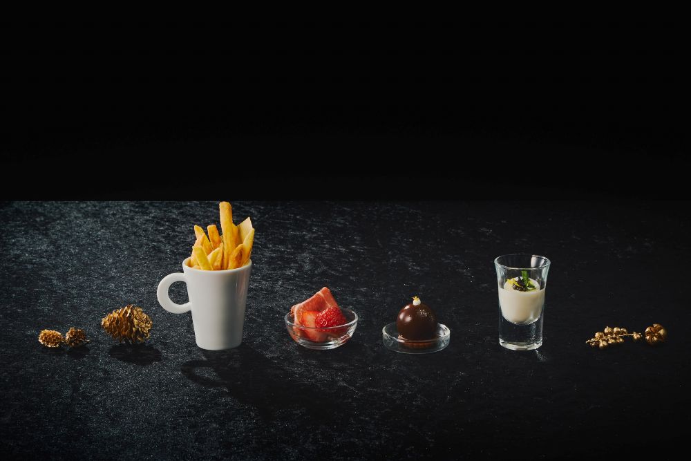 「Afternoon Tea “VOYAGE” La saison de Noël」イメージ