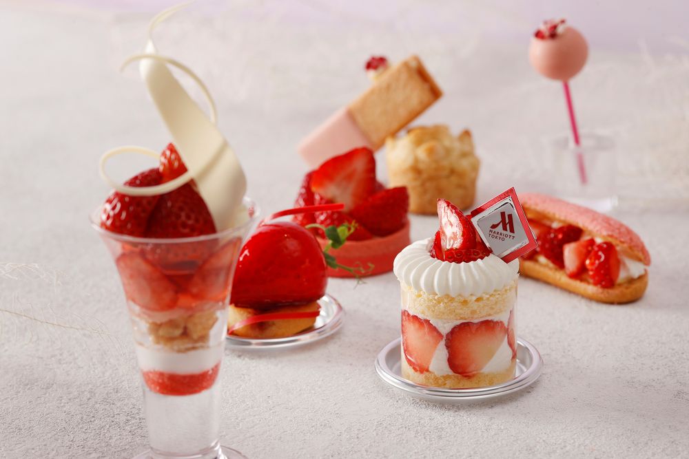 「ストロベリー・ホワイトチョコレート アフタヌーンティー（Strawberry × White Chocolate Afternoon Tea）」イメージ