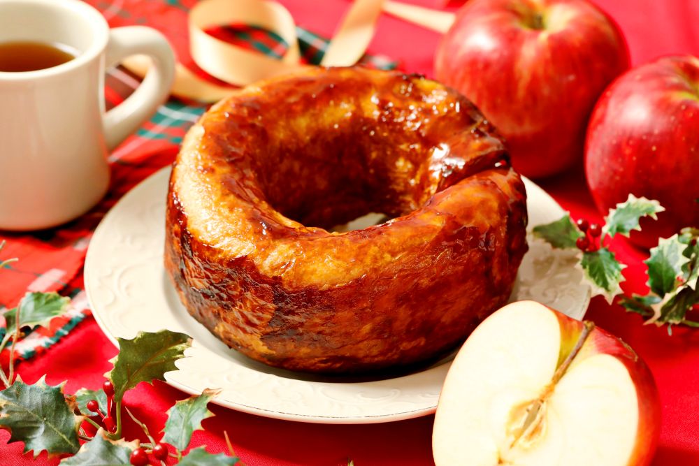 「ごろっとりんごのクイニーアマンリング」通常・税込み660円、SSサイズ・税込み380円