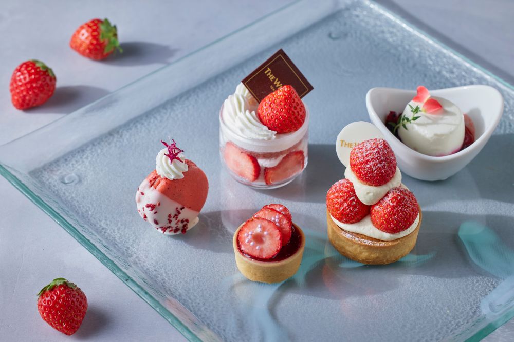 「ストロベリー ウィークデイ アフタヌーンティー」税込み7,800円（サービス料含む）