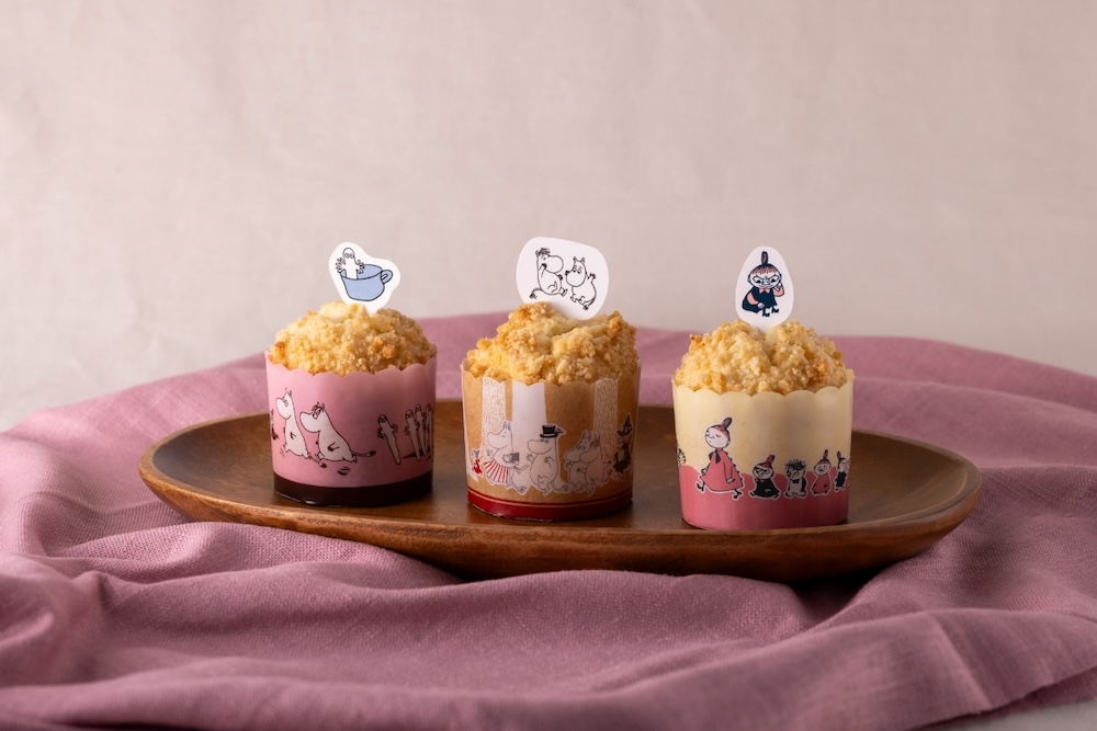 「マフィンカップ＆ケーキピックセット（3枚入）」各・税込み715円