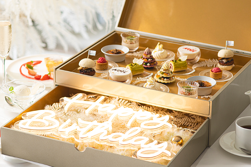 「アフタヌーンティー～コフレ・ド・ノエル（Coffret de Noël）～」イメージ