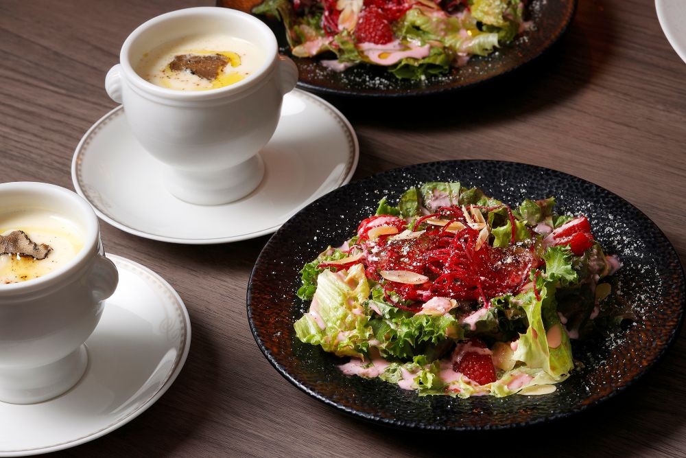 「ルビーエレガンス クリスマスアフタヌーンティー」イメージ