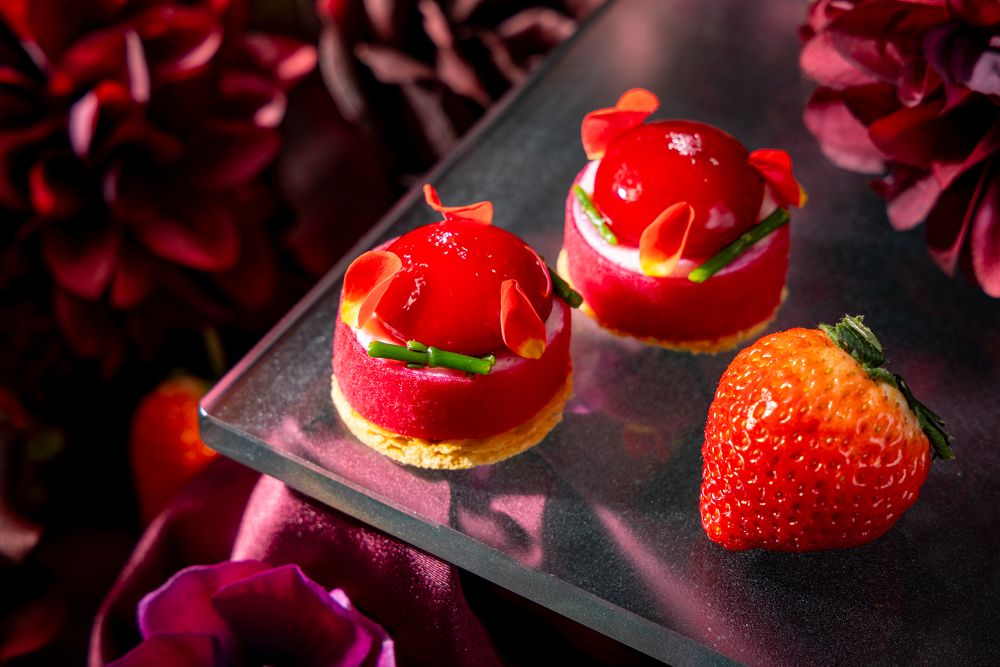 「ストロベリー・リュクス アフタヌーンティー」イメージ