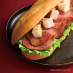 「トリュフ香る ミラノサンド 炭火焼きローストビーフ ～カマンベールチーズ～」税込み790円