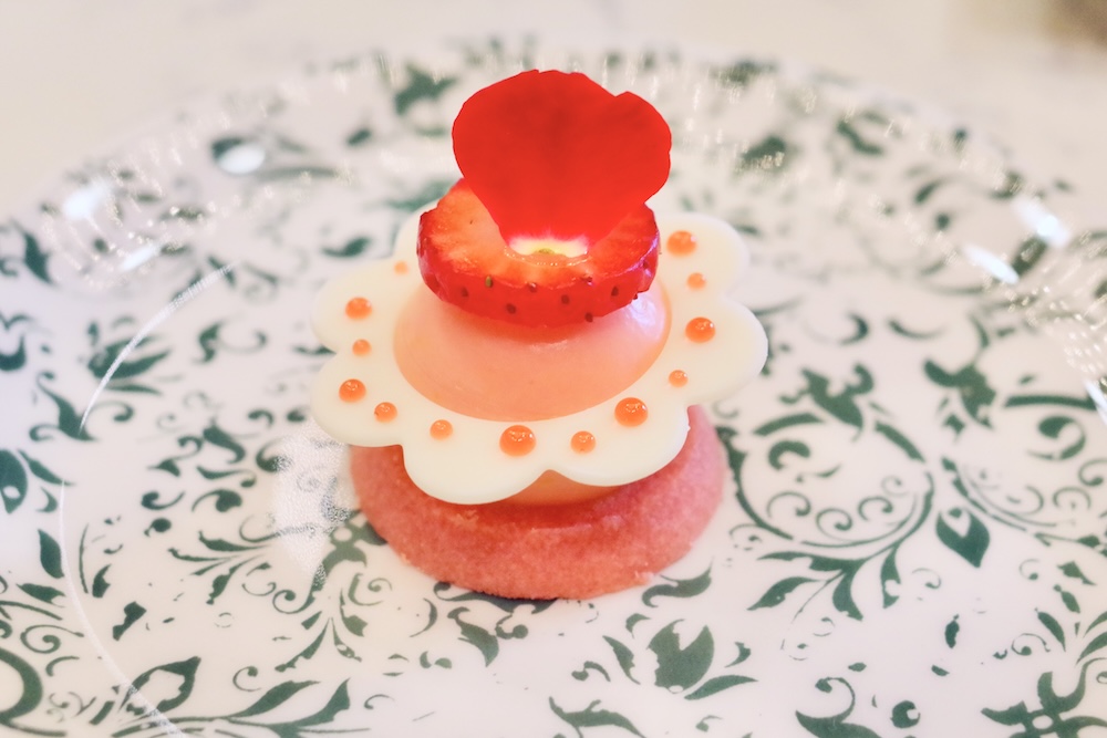 「ストロベリー・アフタヌーンティー」イメージ