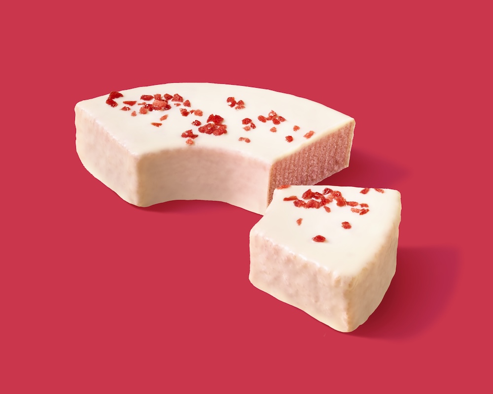 2026年1月6日より発売される「いちごのバウムクーヘン」税込み220円