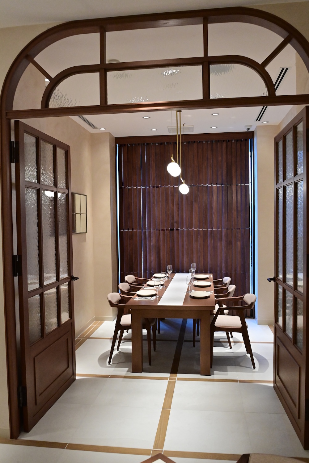 「サラベス」表参道店イメージ