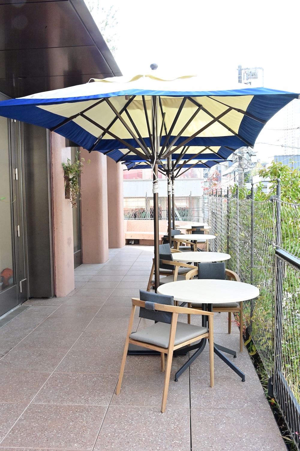 「サラベス」表参道店イメージ