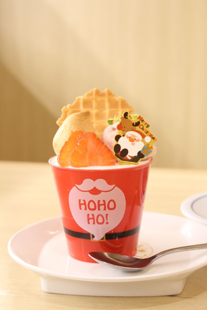 「いちごのショートケーキパフェ」税込み530円