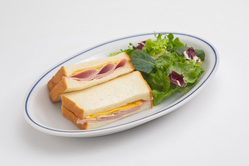 【イー・エー・グラン】コテリ『veil』7巻刊行記念コラボカフェを開催！