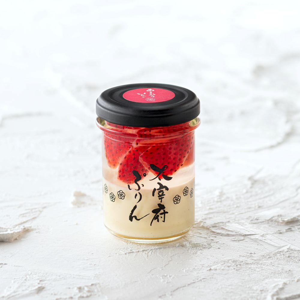 「あまおう苺ぷりん」600円