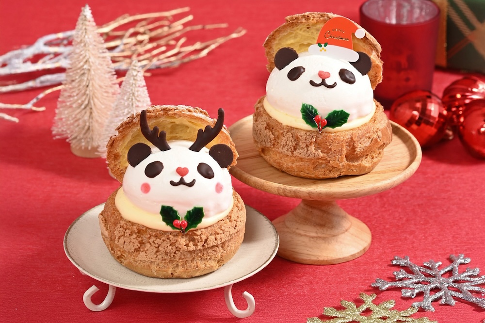左から「トナカイのパンダシュークリーム」、「サンタのパンダシュークリーム」