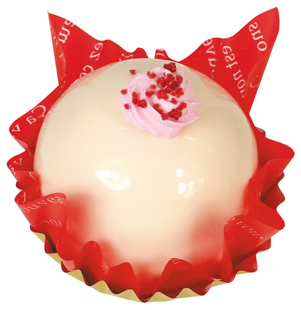 2026年1月22日〜1月31日に販売される「Monthly season DREAM STORY ~苺のドームケーキ~」税込み745円