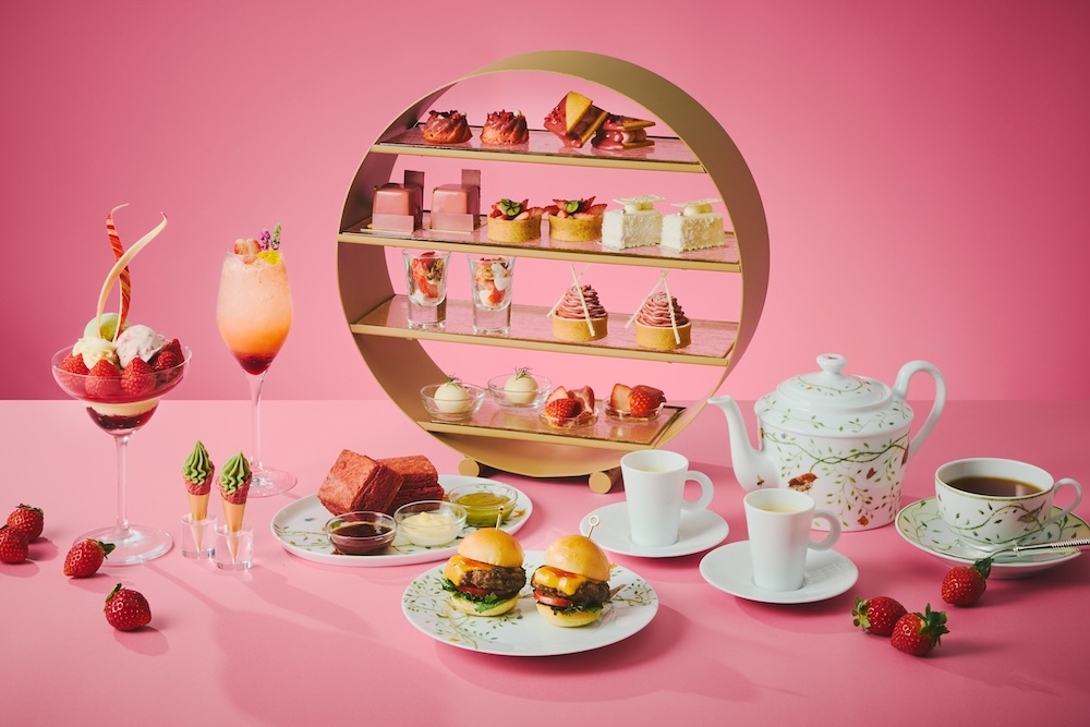 アフタヌーンティー「Afternoon Tea “VOYAGE” La saison des Sora-uki fraises」イメージ