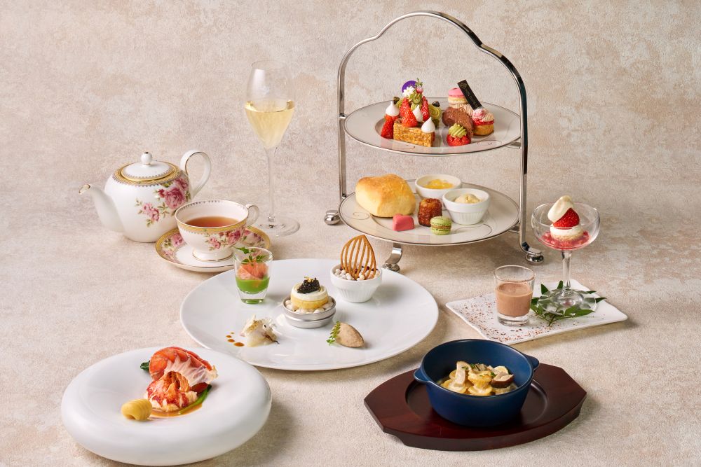 「プティフレンチ・アフタヌーンティー~フレーズ~」税込み10,000円(サービス料含む)