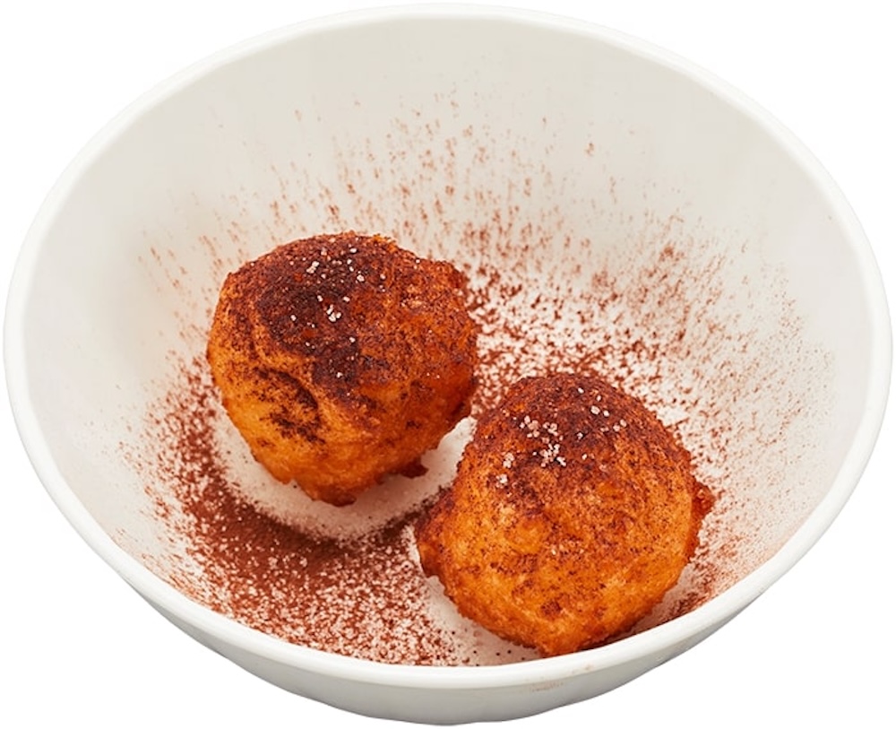 「シャリドーナツ ココア」店内利用イメージ