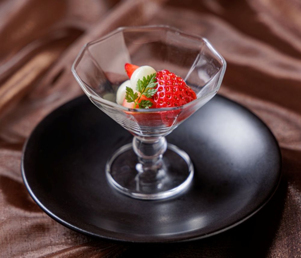 アフタヌーンティー「ストロベリー&ショコラ」イメージ