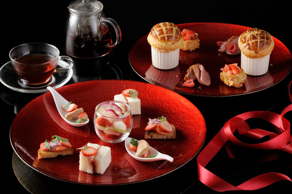ストロベリーアフタヌーンティー「“Rouge”et“Rouge”」イメージ