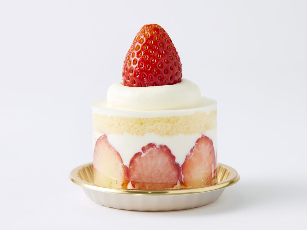 「氷川の杜YAKUMO」にて販売する「限定あまりんショートケーキ」税込み1,400円