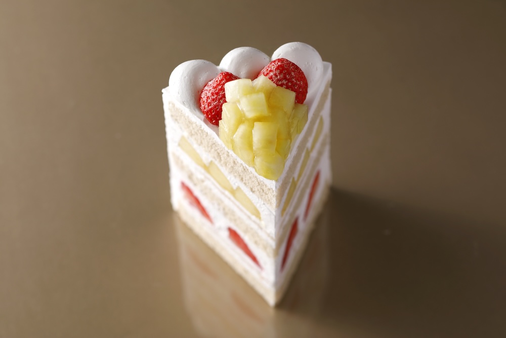 「エクストラスーパーダブルショートケーキ（メロン＆あまおう）」5,616円