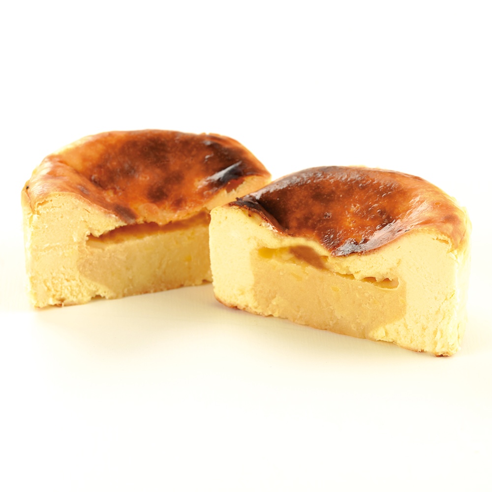 「フレンチモンスター瀬戸内フードアート」の「鳴門金時いも蜜あん とろーり バスクチーズケーキ」税込み972円