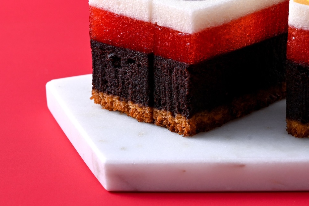 「ぴよりんショコラ＆ストロベリー」イメージ