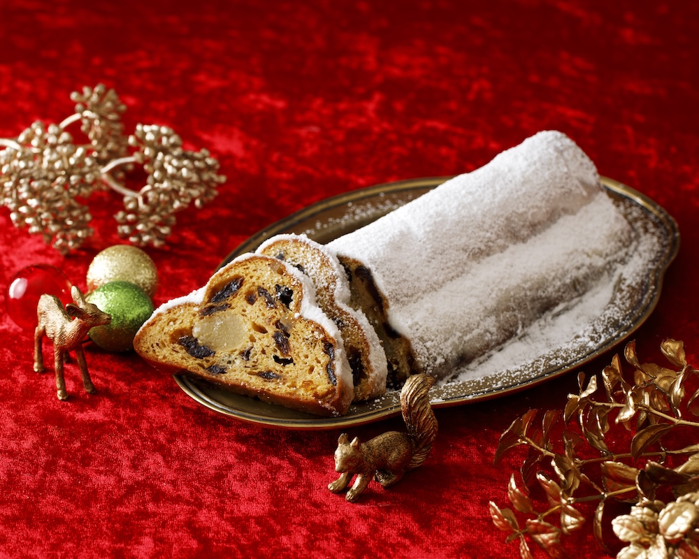 「紀ノ国屋　マジパンシュトーレン」税込み3,240円